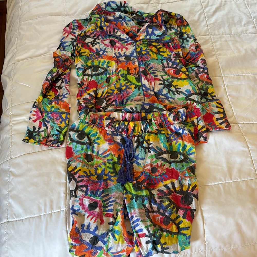 Colorful Women's Pajama Set - Picture 3 of 5